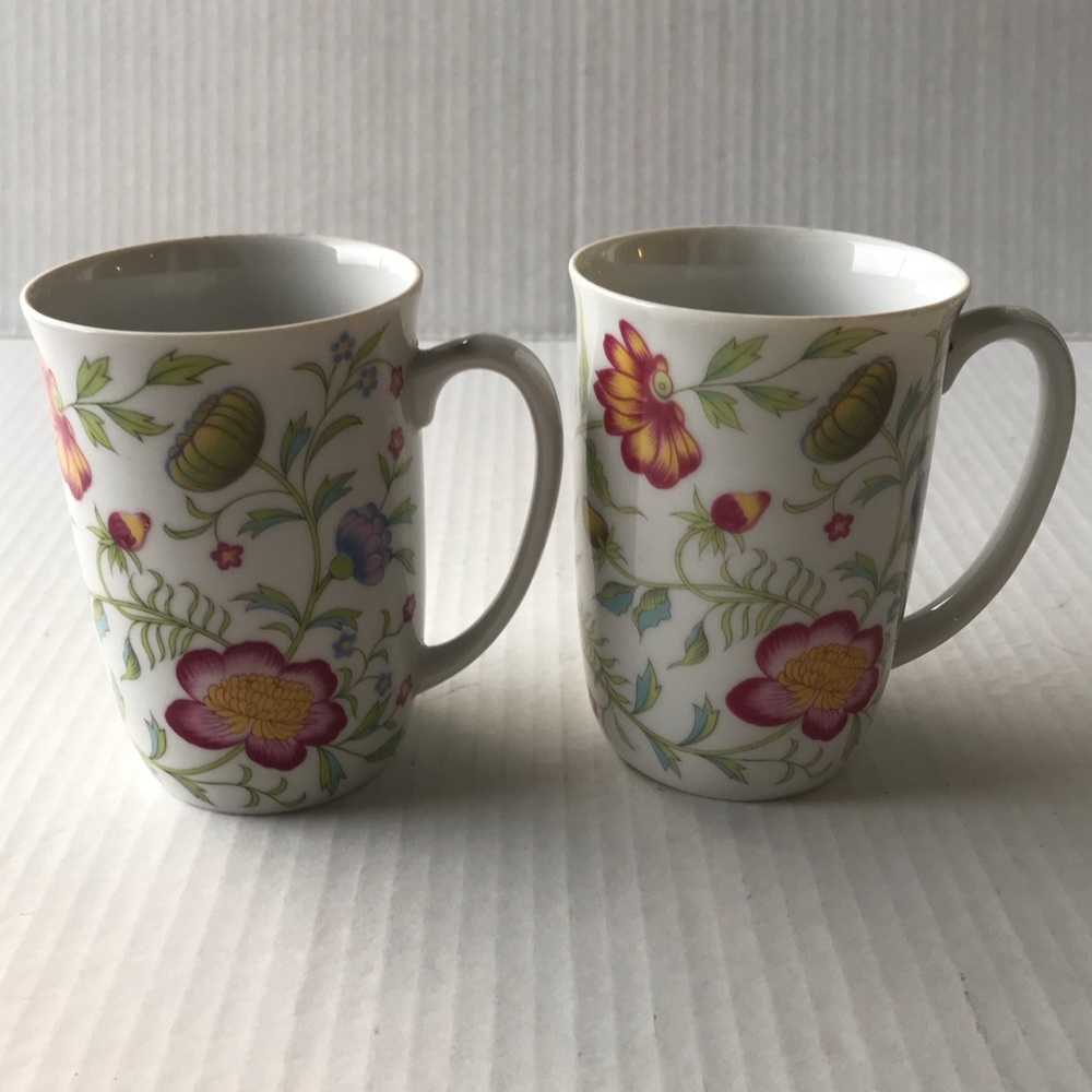Set Of 2 Vintage “Avignon” Fine China Mugs/Cups By Toscany 8 Oz.